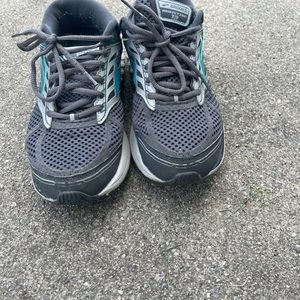 Brooks Running Shoes. Brooks Addiction 12, great condition